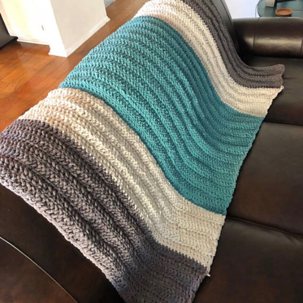 Crochet throw blanket